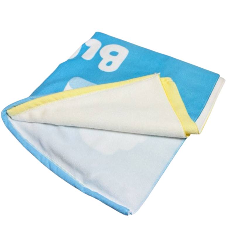Official Bluey Microfibre Towel